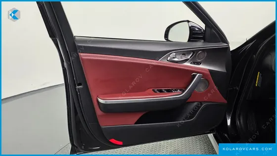 KIA STINGER 3.3 TURBO AWD