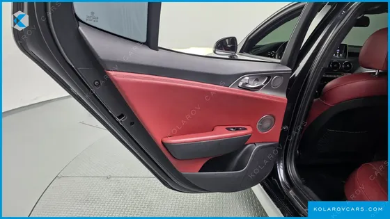 KIA STINGER 3.3 TURBO AWD