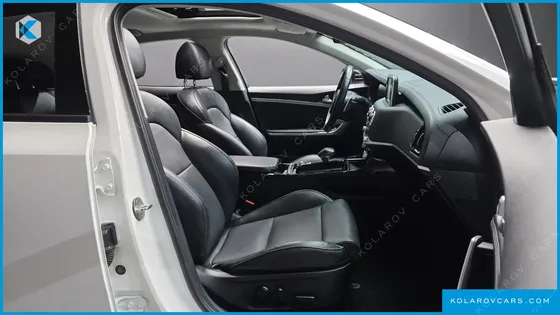 KIA STINGER 2.0 TURBO AWD
