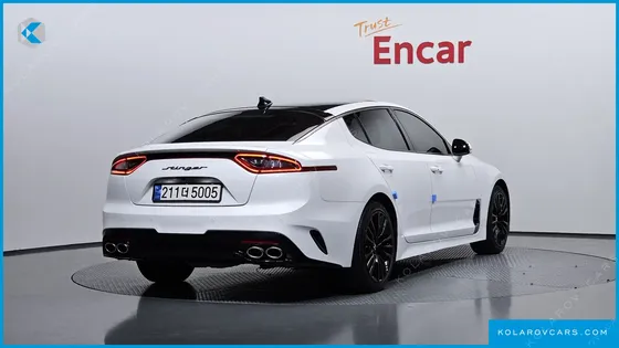 KIA STINGER 2.2 DIESEL 2WD