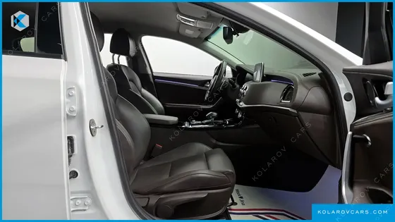 KIA STINGER 2.2 DIESEL 2WD