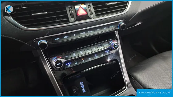 HYUNDAI GRANDEUR 3.0 EXCLUSIVE
