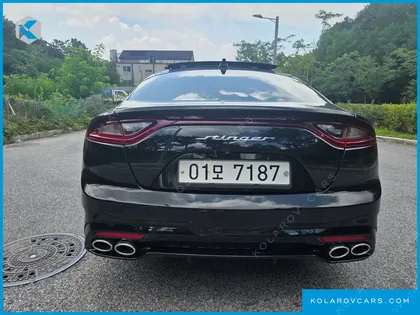 KIA STINGER 2.0 TURBO 2WD