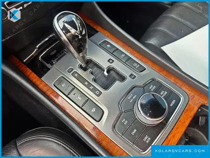 HYUNDAI EQUUS VS460