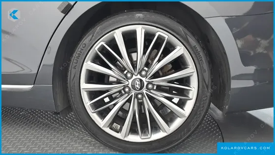 HYUNDAI GRANDEUR 2.4 PREMIUM