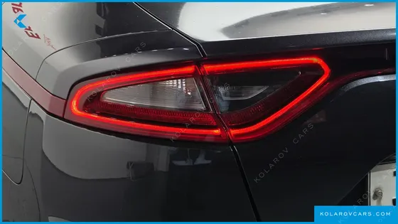 KIA STINGER 3.3 TURBO 2WD