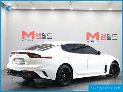 KIA STINGER 2.0 TURBO AWD