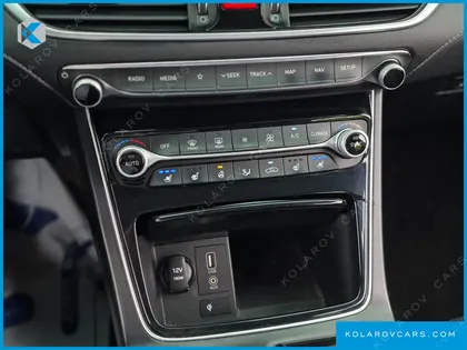 HYUNDAI GRANDEUR 3.0 EXCLUSIVE