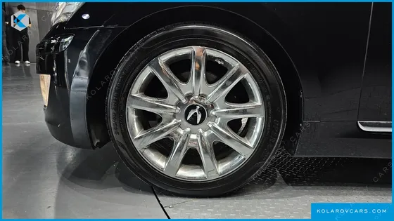 HYUNDAI EQUUS VL500