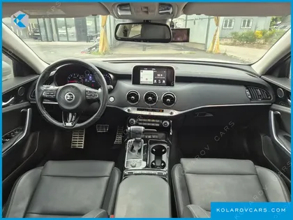 KIA STINGER 2.0 TURBO AWD