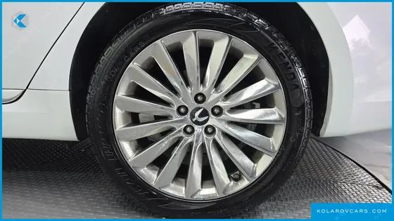 HYUNDAI EQUUS VS380