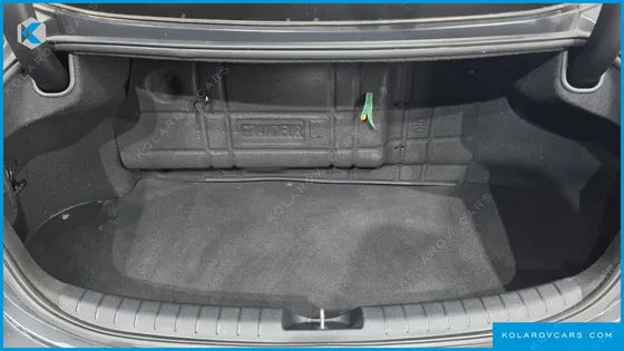HYUNDAI GRANDEUR 3.0 LPI DSABLED PERSON