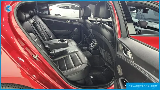 KIA STINGER 2.0 TURBO 2WD