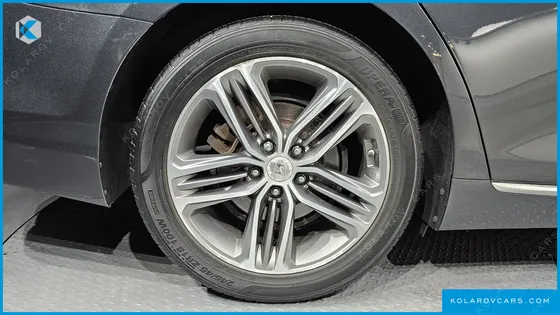 HYUNDAI GRANDEUR 2.4 PREMIUM
