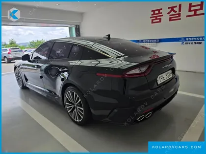 KIA STINGER 2.0 TURBO 2WD