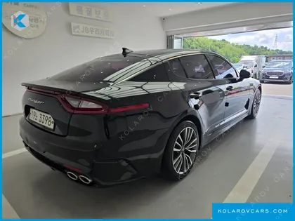 KIA STINGER 2.0 TURBO 2WD