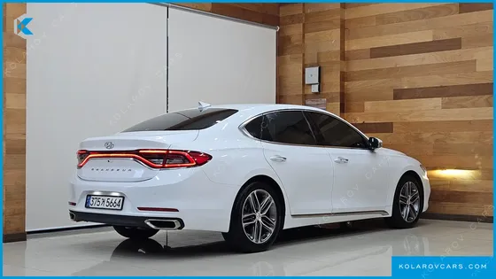 HYUNDAI GRANDEUR 3.0 LPI EXCLUSIVE (RENTAL CAR)
