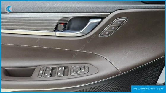 HYUNDAI GRANDEUR 3.0 LPI EXCLUSIVE (RENTAL CAR)