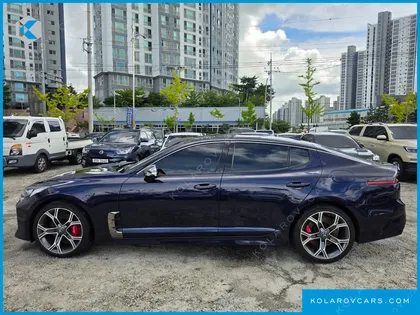 KIA STINGER 3.3 TURBO AWD