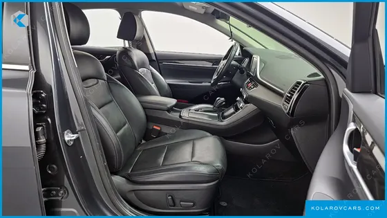 HYUNDAI GRANDEUR 2.2 DIESEL PREMIUM