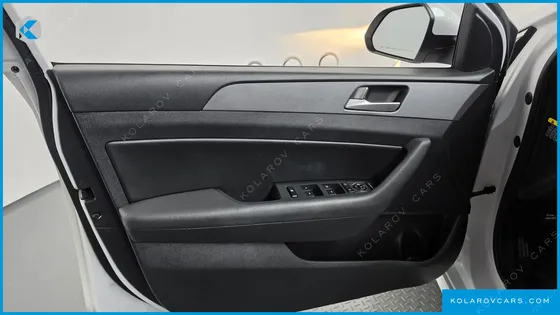 HYUNDAI SONATA 2.0 SMART