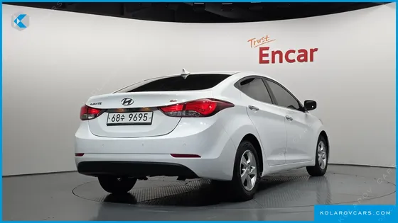 HYUNDAI ELANTRA (AVANTE) 1.6 GDI SMART