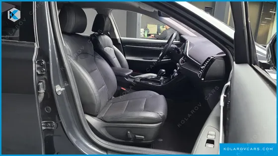 HYUNDAI GRANDEUR 2.2 DIESEL PREMIUM