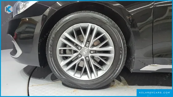 HYUNDAI GRANDEUR 2.4 MODERN