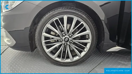 HYUNDAI GRANDEUR 3.0 EXCLUSIVE