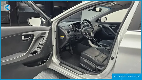 HYUNDAI ELANTRA (AVANTE) 1.6 GDI MODERN