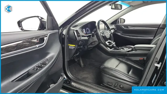 HYUNDAI GRANDEUR 3.0 MODREN BASIC (RENTAL CAR)