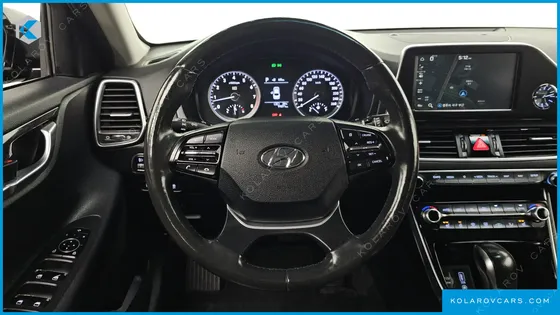 HYUNDAI GRANDEUR 3.0 MODREN BASIC (RENTAL CAR)