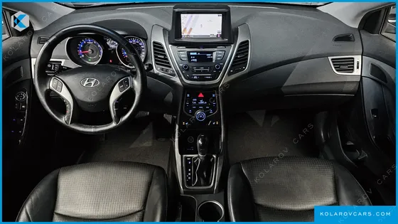 HYUNDAI ELANTRA (AVANTE) 1.6 GDI SMART