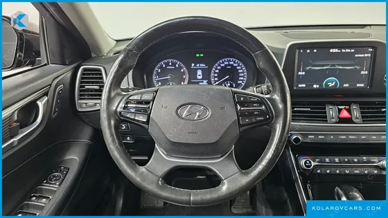 HYUNDAI GRANDEUR 2.4 PREMIUM