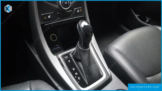 HYUNDAI ELANTRA (AVANTE) 1.6 GDI MODERN