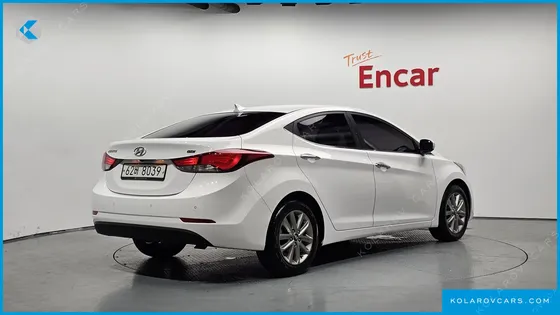 HYUNDAI ELANTRA (AVANTE) 1.6 GDI SMART