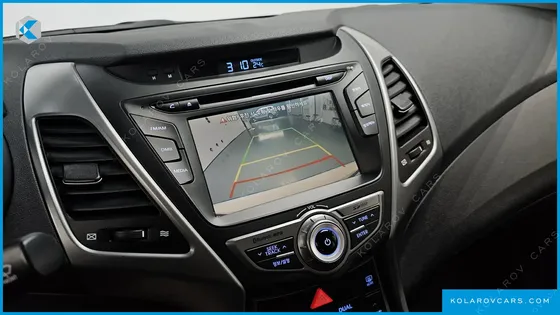 HYUNDAI ELANTRA (AVANTE) 1.6 GDI SMART