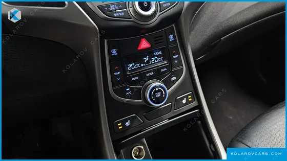 HYUNDAI ELANTRA (AVANTE) 1.6 GDI SMART