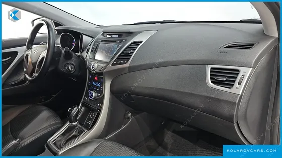 HYUNDAI ELANTRA (AVANTE) 1.6 GDI SMART