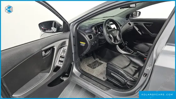 HYUNDAI ELANTRA (AVANTE) 1.6 GDI SMART