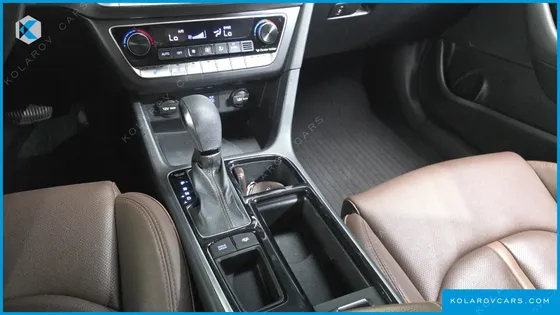HYUNDAI SONATA 2.0 SMART
