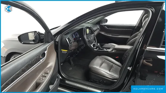 HYUNDAI GRANDEUR 2.4 PREMIUM