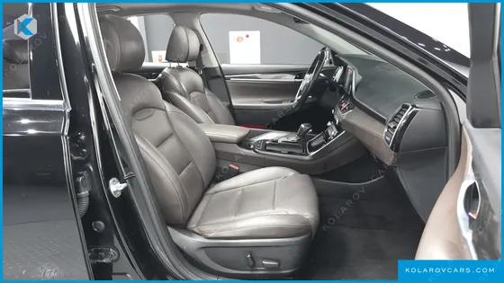 HYUNDAI GRANDEUR 2.4 PREMIUM