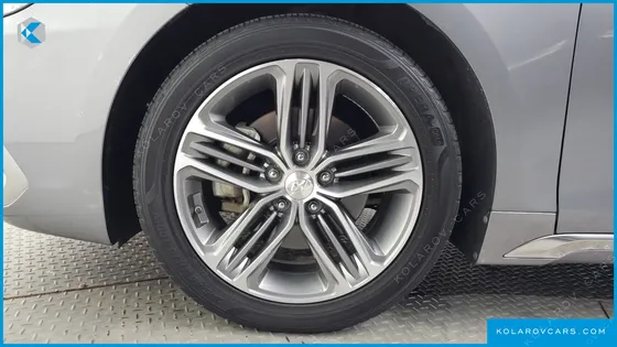 HYUNDAI GRANDEUR 3.0 EXCLUSIVE