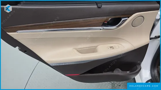 HYUNDAI GRANDEUR 2.2 DIESEL PREMIUM