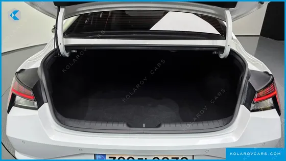 HYUNDAI ELANTRA (AVANTE) 1.6