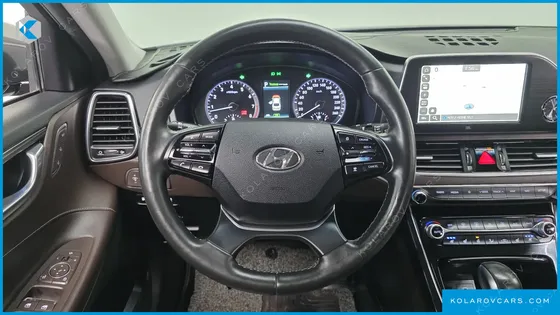HYUNDAI GRANDEUR 3.0 LPI DSABLED PERSON