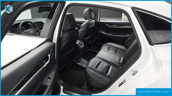 HYUNDAI GRANDEUR 3.0 LPI MODERN (RENTAL CAR)