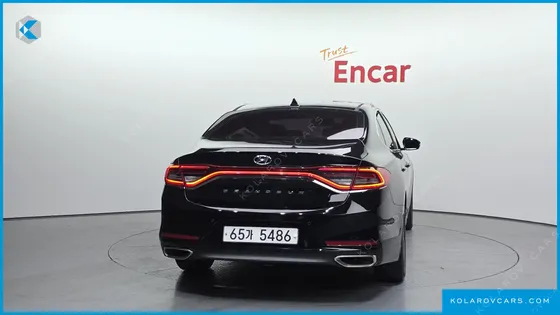 HYUNDAI GRANDEUR 2.4 PREMIUM