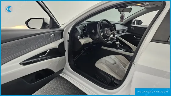 HYUNDAI ELANTRA (AVANTE) 1.6